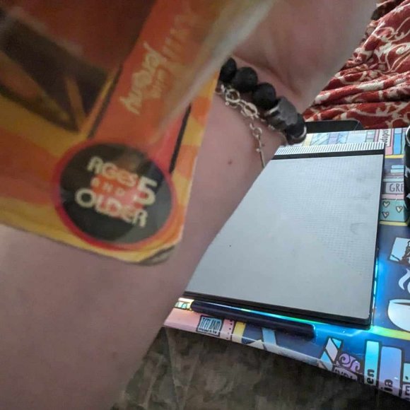 John Lennon Figure Still In Box - Picture 3 of 6